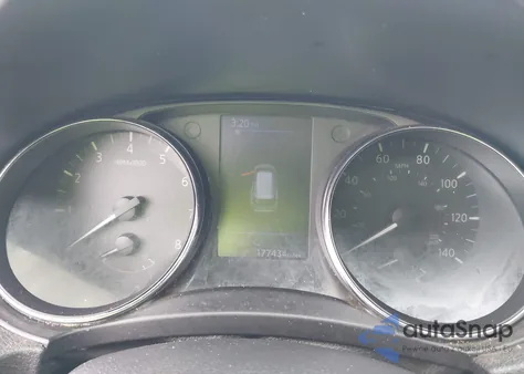 2018 Nissan Rogue Sv z USA, uszkodzony, nr VIN 5N1AT2MT1JC850842